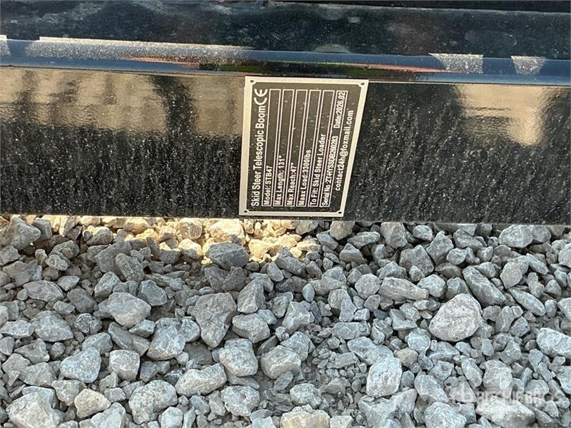  GIYI GY-STB47 131 in Skid Steer Telescopic Boom (U Other components