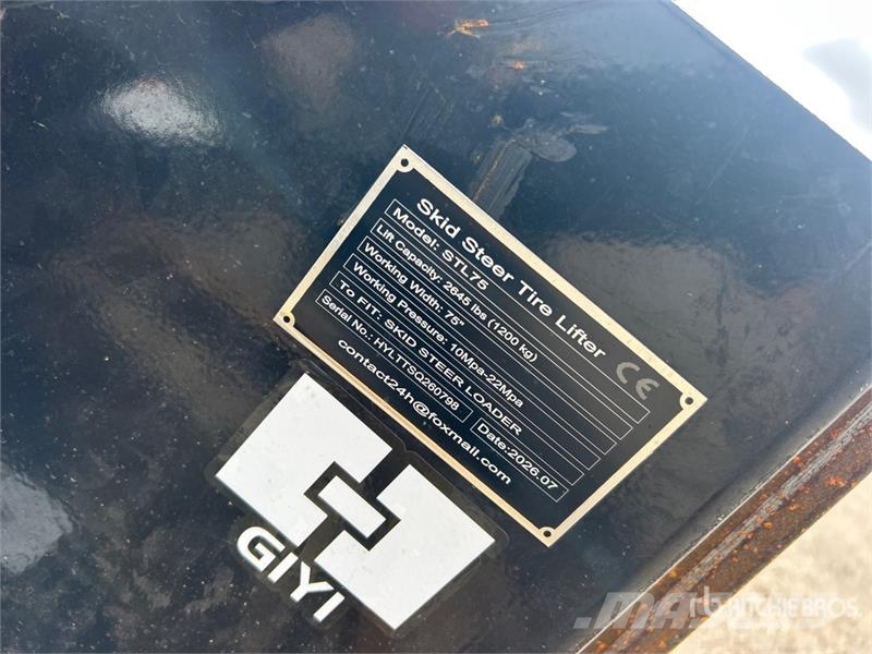 GIYI GY-STL75 75 in Skid Steer Tire Lifter (Unused 기타 부품