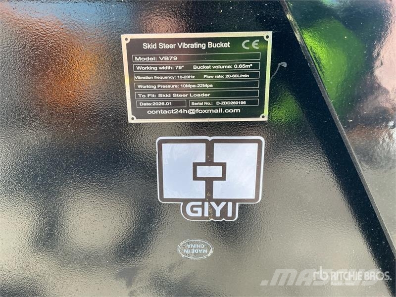 GIYI GY-VB79 79 in Vibrating Skid Steer Screening Sõelumiskopad