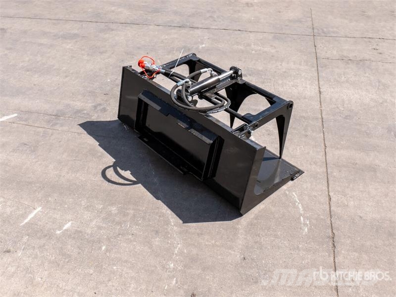 GIYI GY-X PG44 44 in Mini Skid Steer Grapple (Unus Grijpers