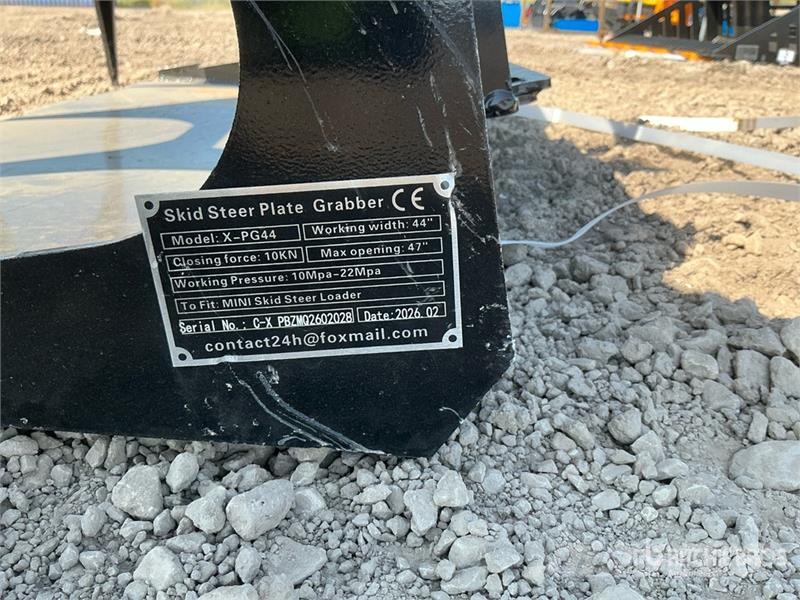GIYI GY-X PG44 44 in Mini Skid Steer Grapple (Unus Polipler