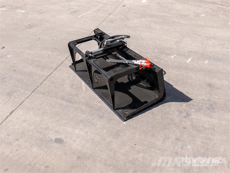 GIYI GY-X PG44 44 in Mini Skid Steer Grapple (Unus Grijpers