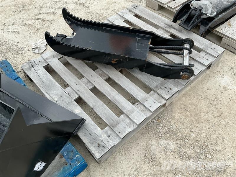 GIYI GY-XJ7T 14 in Hydraulic Excavator Thumb (Unus Skuffer