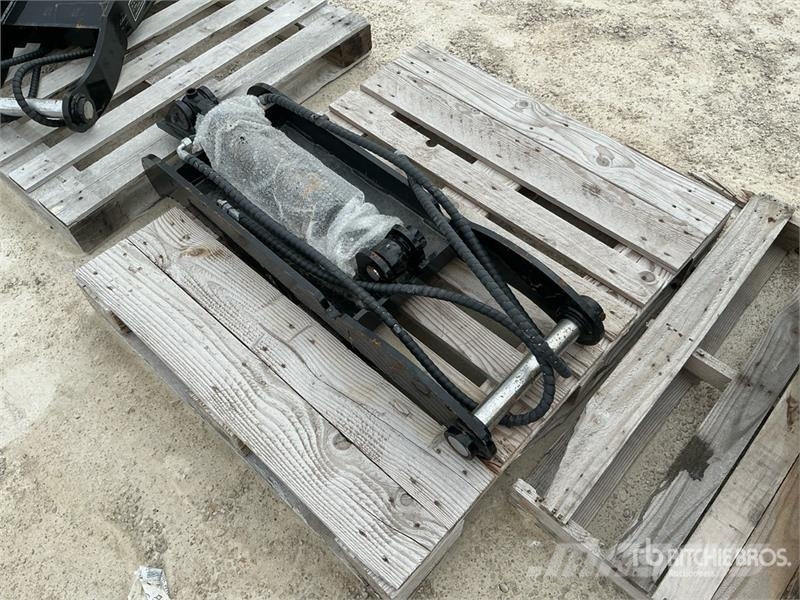 GIYI GY-XJ7T 14 in Hydraulic Excavator Thumb (Unus Skuffer