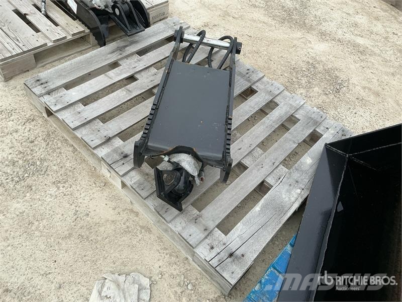 GIYI GY-XJ7T 14 in Hydraulic Excavator Thumb (Unus Skuffer