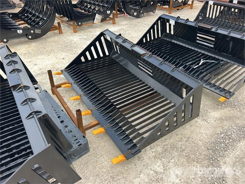 GIYI RB66 66 in Skeleton Skid Steer Bucket (Unused Skuffer