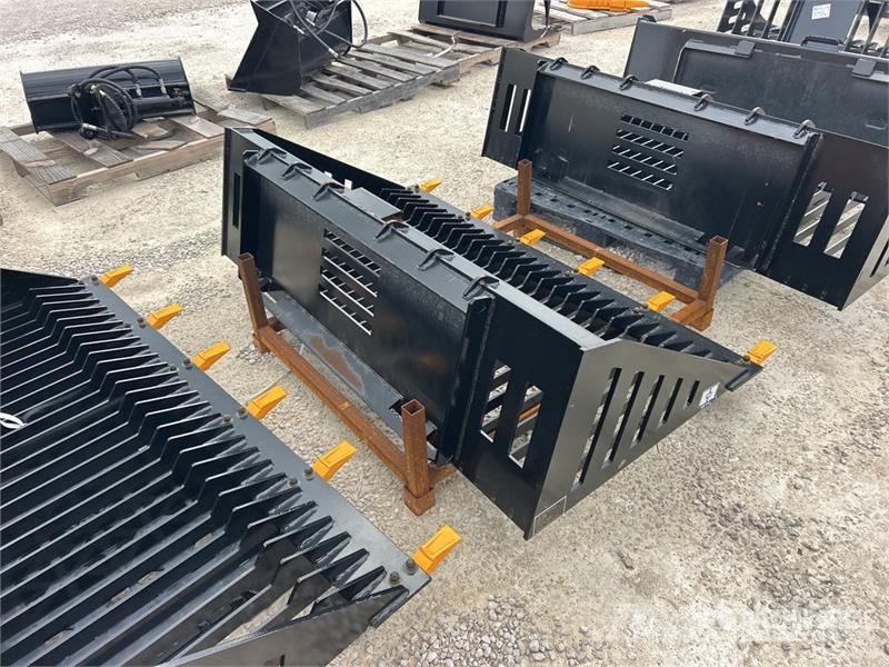 GIYI RB66 66 in Skeleton Skid Steer Bucket (Unused Skuffer