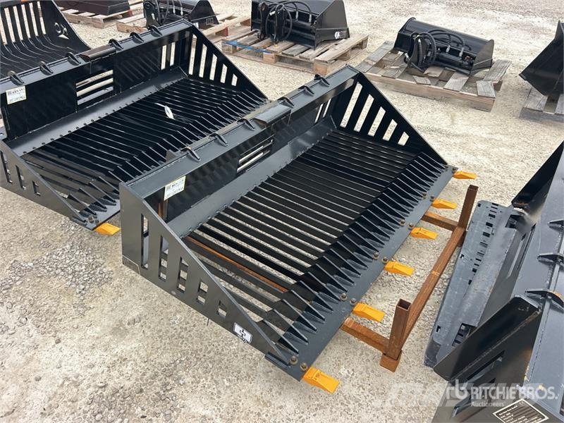 GIYI RB66 66 in Skeleton Skid Steer Bucket (Unused Skuffer