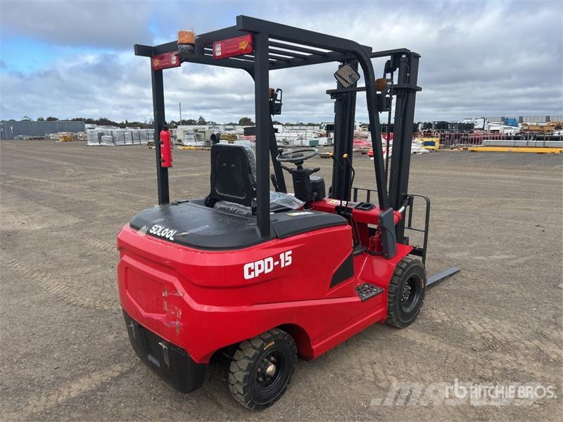 GIYI SL-D15 3300 lb Electric Forklift (Unused) Wózki elektryczne