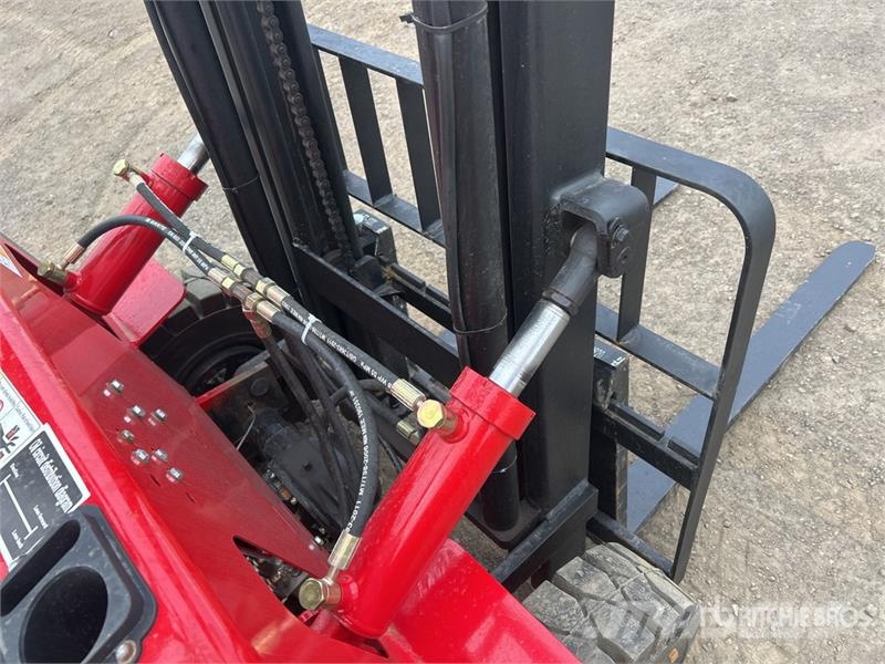 GIYI SL-D15 3300 lb Electric Forklift (Unused) Wózki elektryczne
