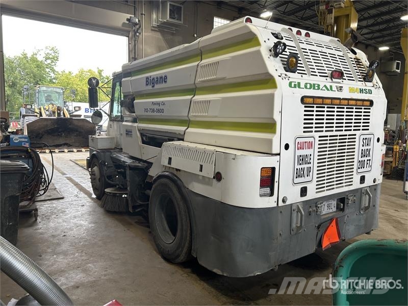 Global M4 HSD Sweeper Truck 道路清扫车