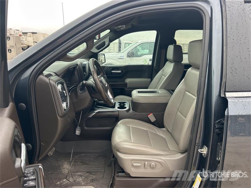 GMC 1500 SLT 4x4 Crew Cab Pickup Citi