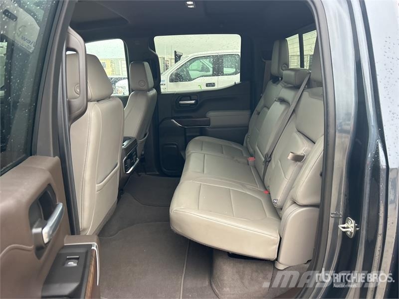 GMC 1500 SLT 4x4 Crew Cab Pickup Citi
