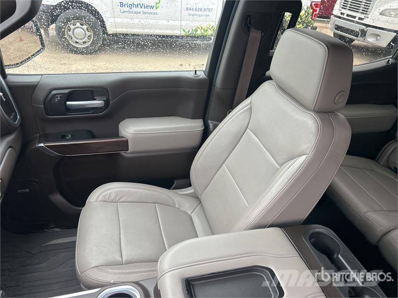 GMC 1500 SLT 4x4 Crew Cab Pickup Citi