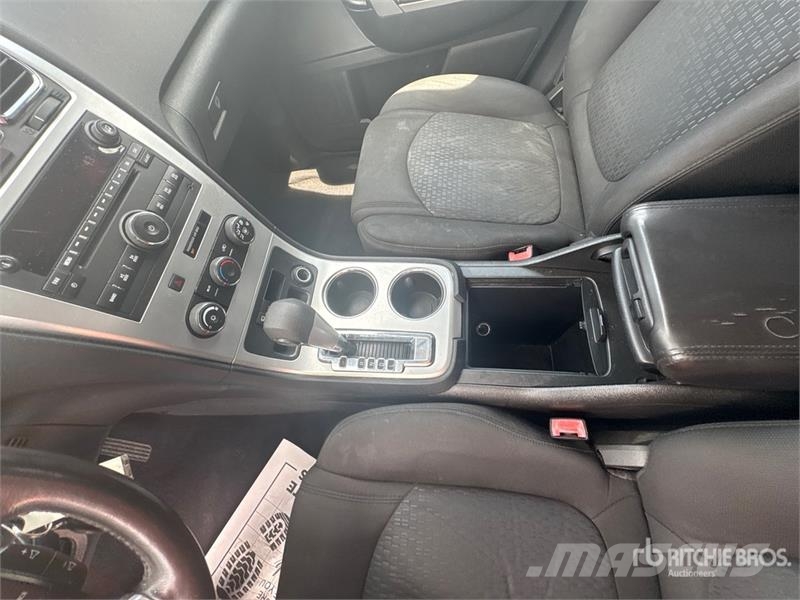 GMC Acadia 2WD SUV PKWs