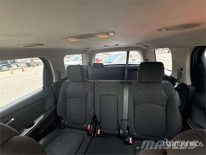 GMC Acadia 2WD SUV PKWs