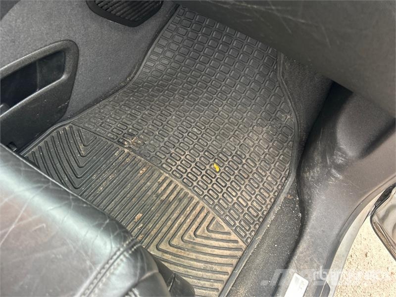 GMC Acadia SLT AWD SUV 자동차