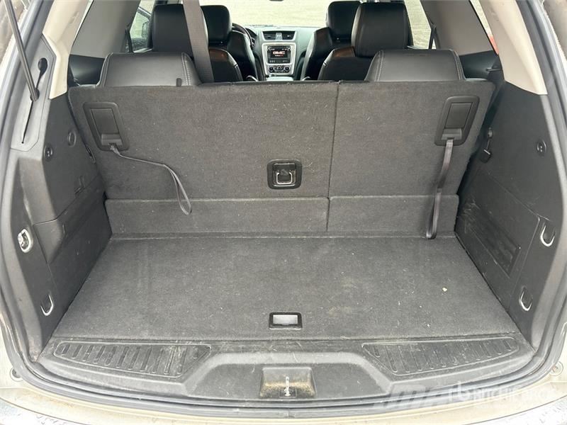 GMC Acadia SLT AWD SUV 자동차