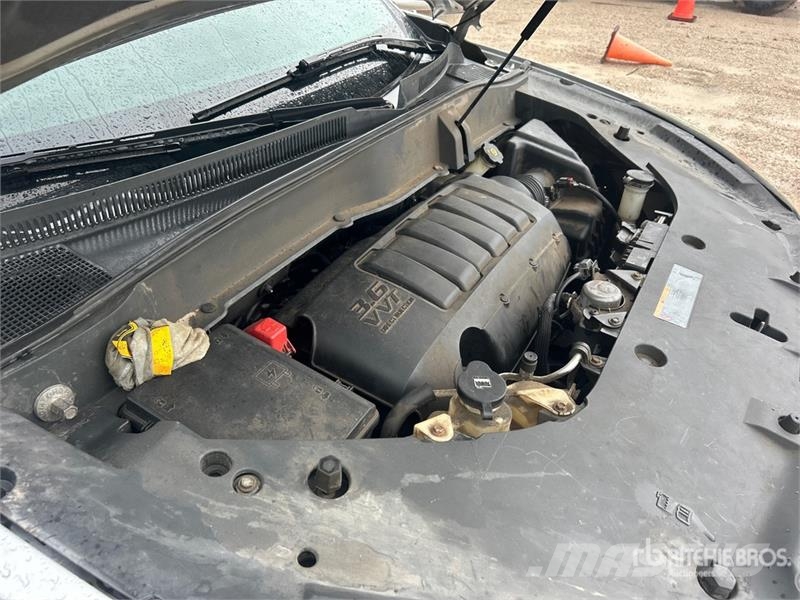 GMC Acadia SLT AWD SUV 자동차