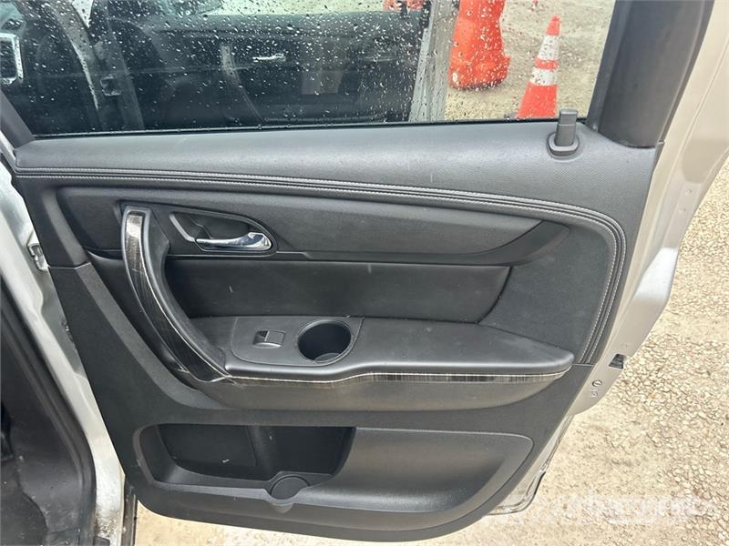 GMC Acadia SLT AWD SUV 자동차