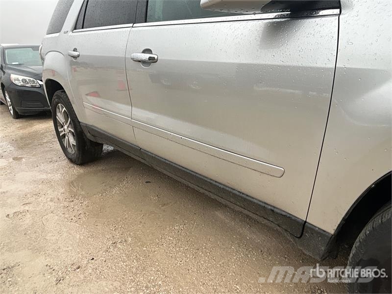 GMC Acadia SLT AWD SUV 자동차