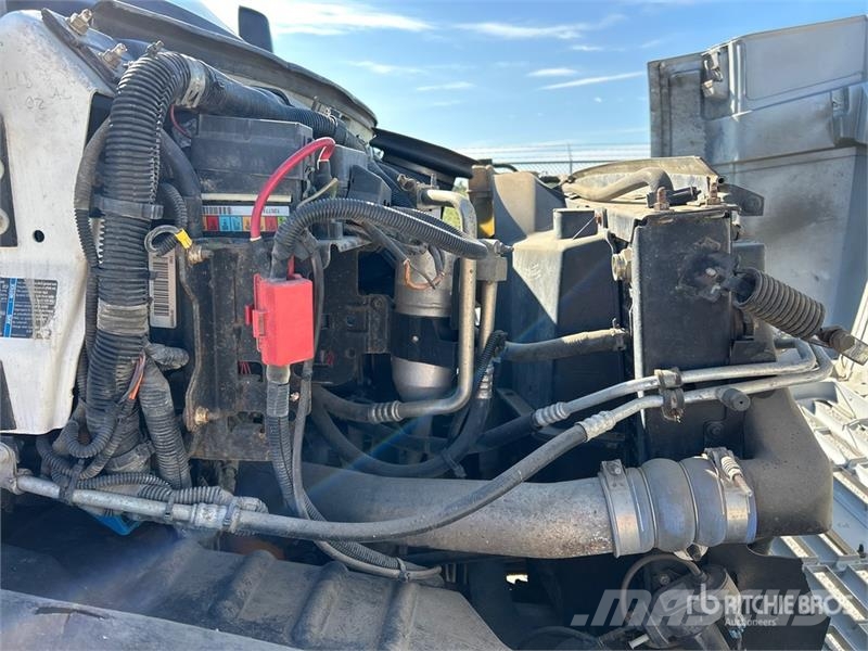 GMC C7500 Кабіни