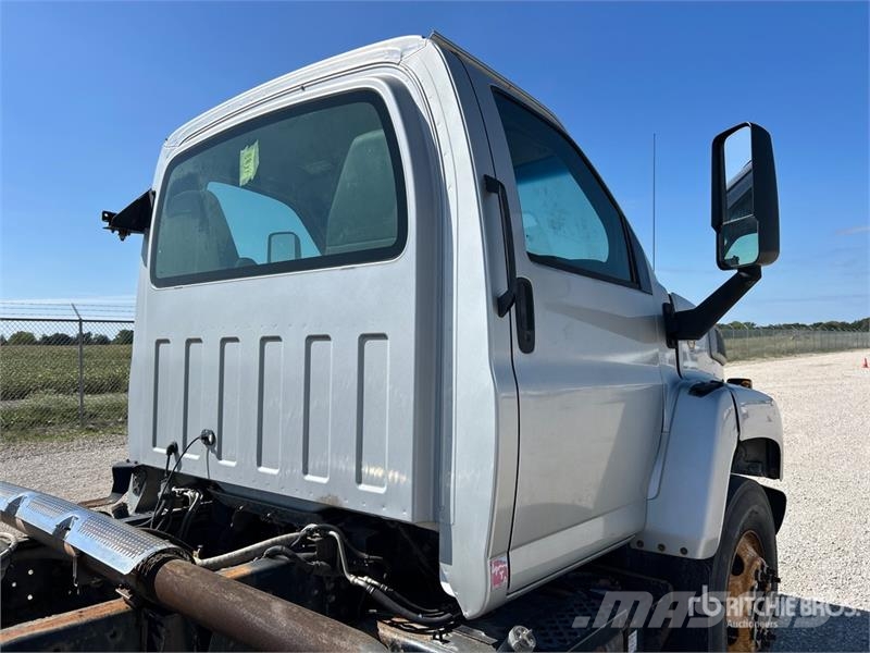 GMC C7500 Кабіни