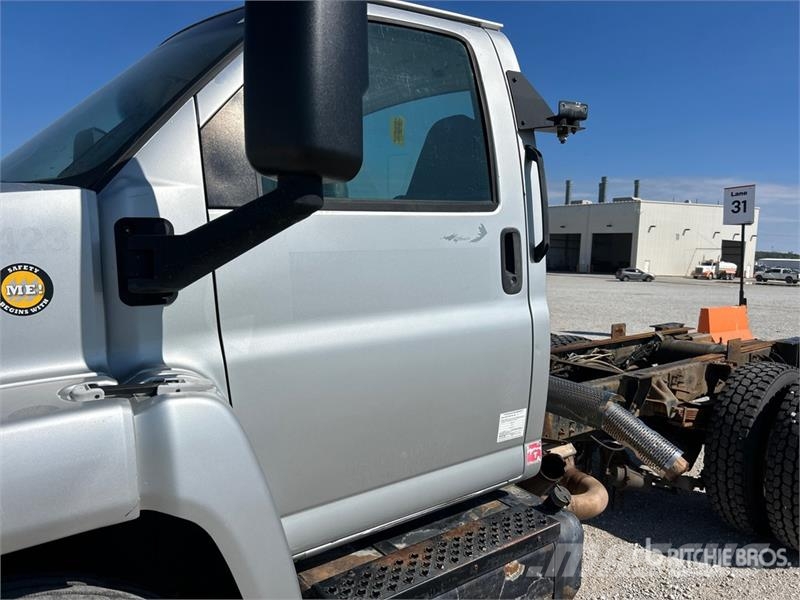 GMC C7500 Кабіни