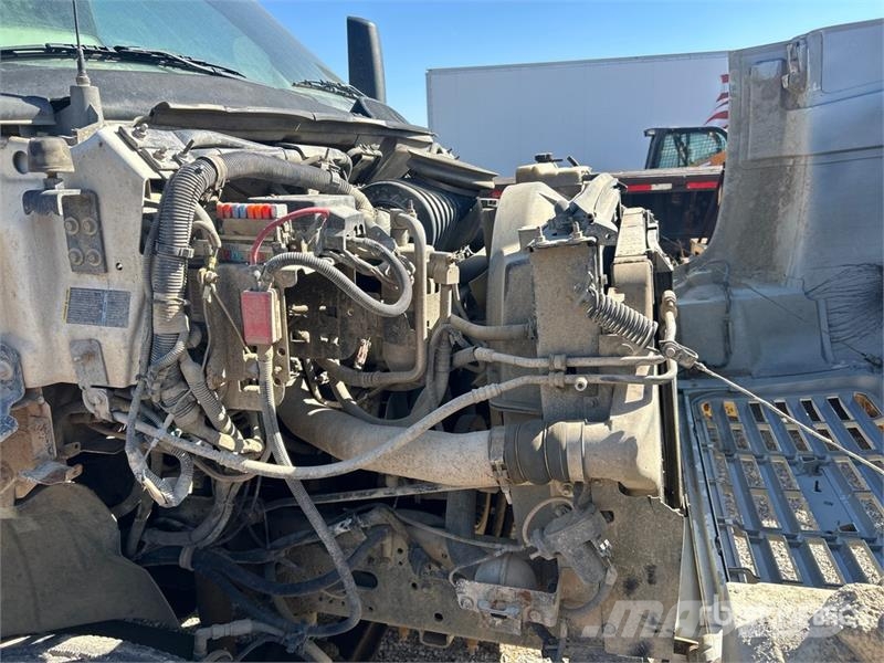 GMC C7500 Cabine en interieur