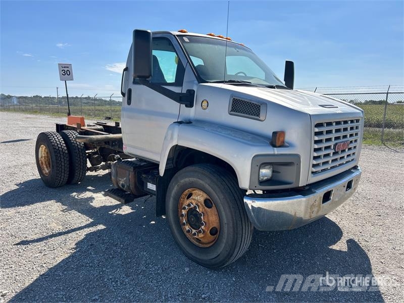 GMC C7500 Кабіни