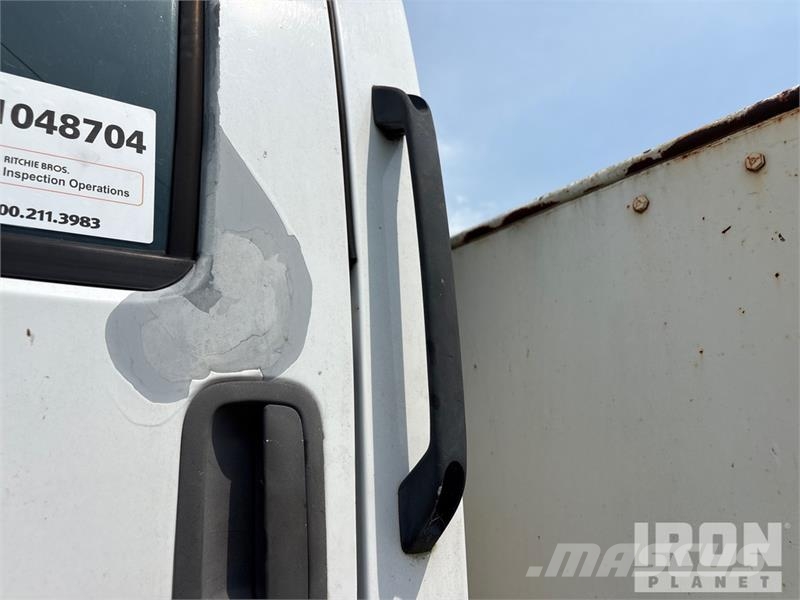 GMC C7500 4x2 Service Truck Pilsētas atkritumvedēji