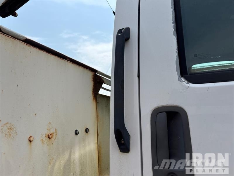 GMC C7500 4x2 Service Truck Pilsētas atkritumvedēji