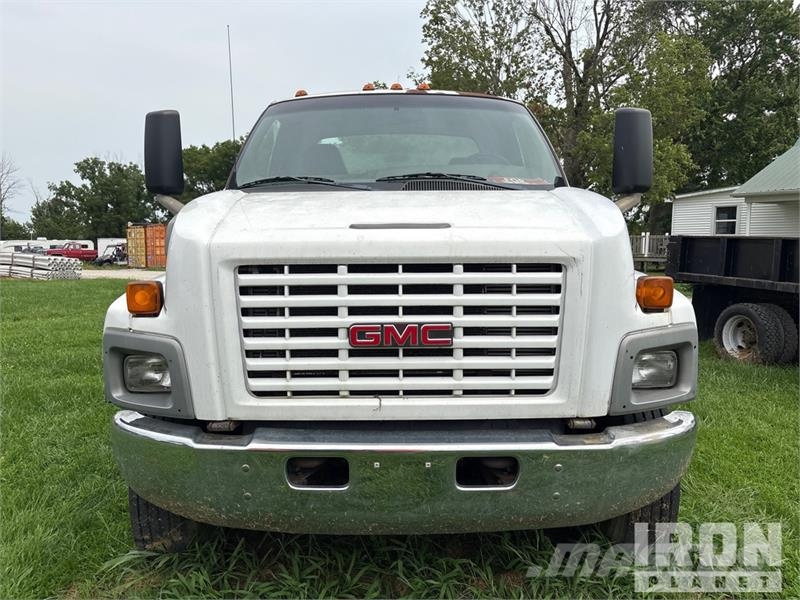GMC C7500 4x2 Service Truck Pilsētas atkritumvedēji