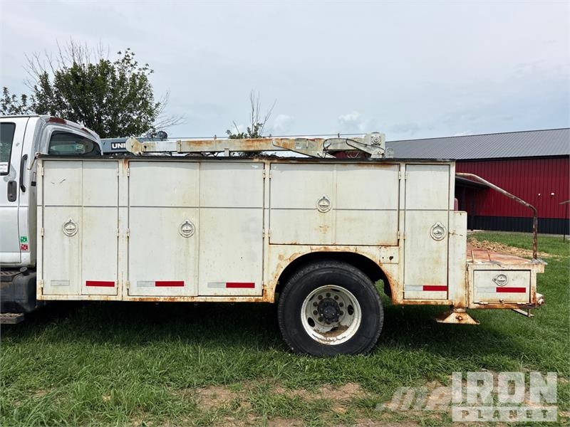 GMC C7500 4x2 Service Truck Pilsētas atkritumvedēji