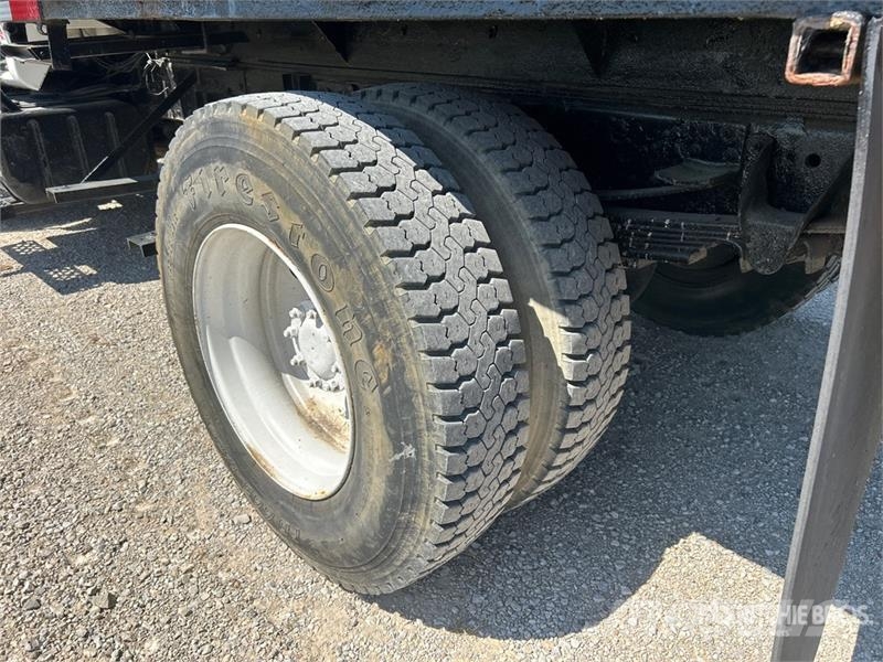 GMC C8500 Pašizgāzējs