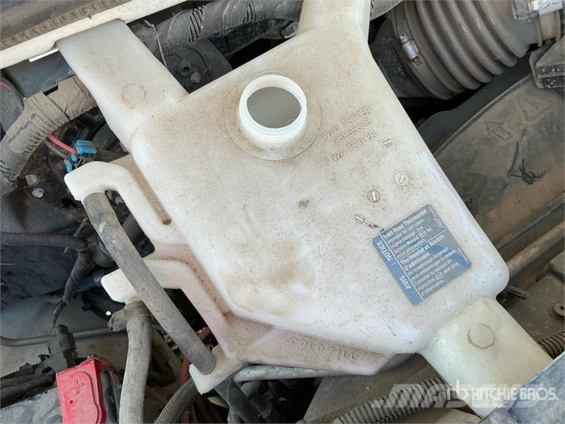 GMC Savana 3500 4x2 Van Truck (Inoperable) Sanduk kamioni