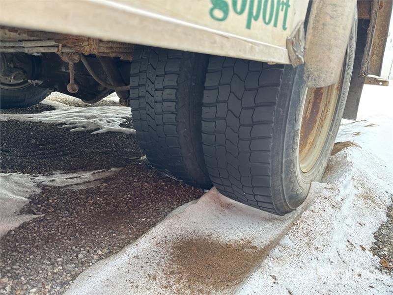 GMC Savana 4500 4x2 Van Truck (Inoperable) Sanduk kamioni