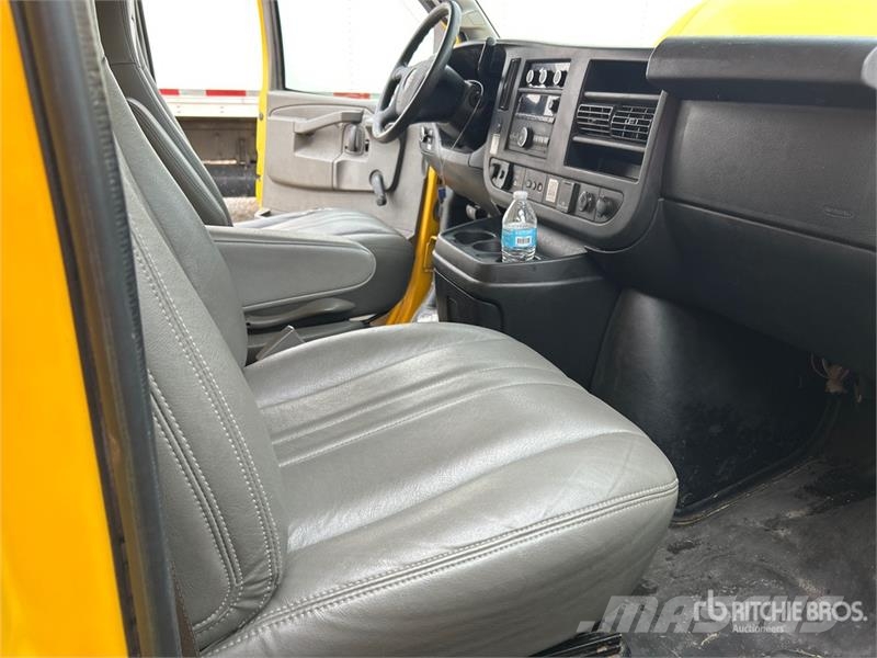 GMC Savana G3500 Utilitaire