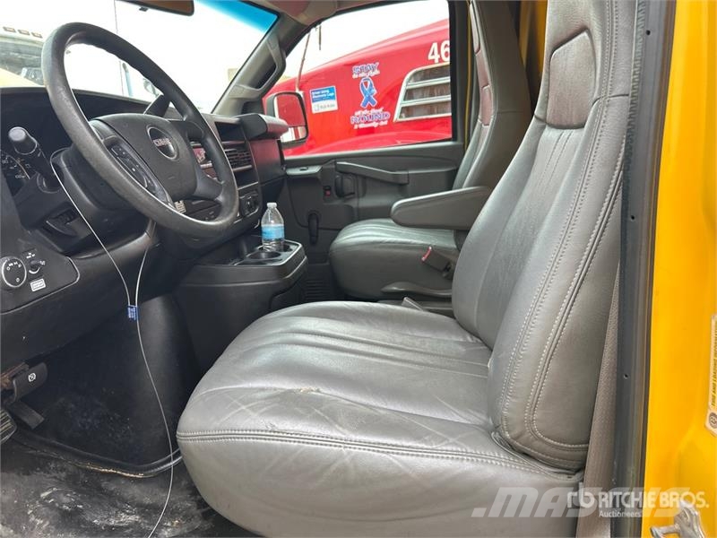 GMC Savana G3500 Utilitaire