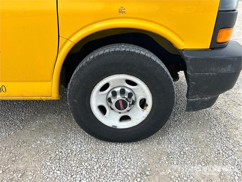 GMC Savana G3500 Utilitaire