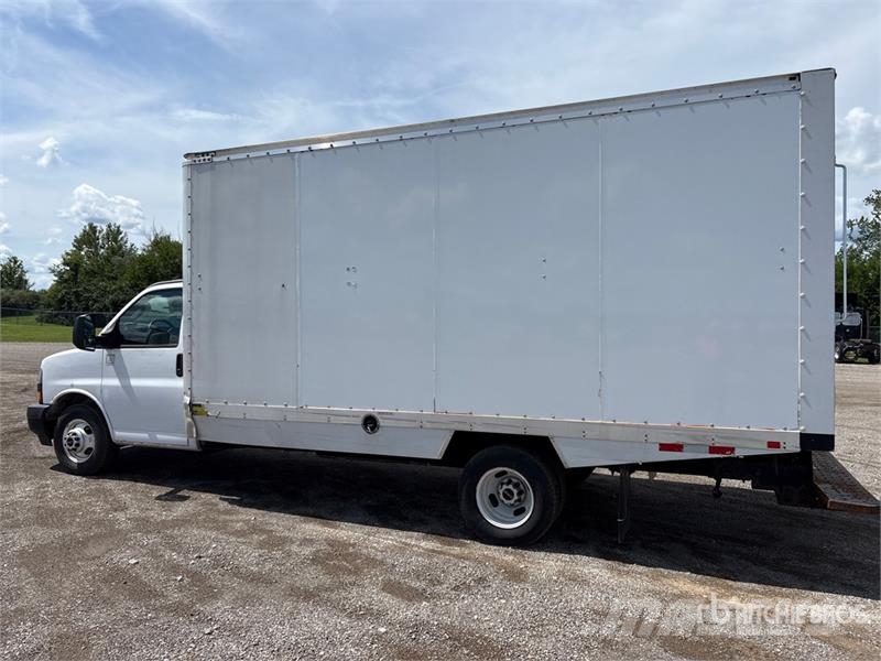 GMC Savana G3500 4x2 Refrigerated Truck Isotermos y frigoríficos