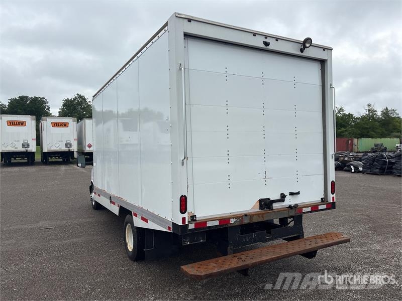GMC Savana G3500 4x2 Refrigerated Truck Isotermos y frigoríficos