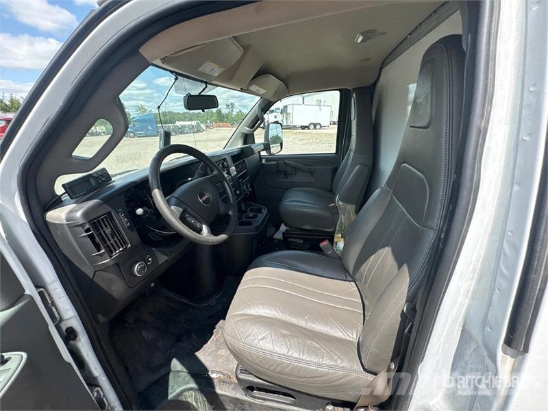 GMC Savana G3500 4x2 Refrigerated Truck Isotermos y frigoríficos