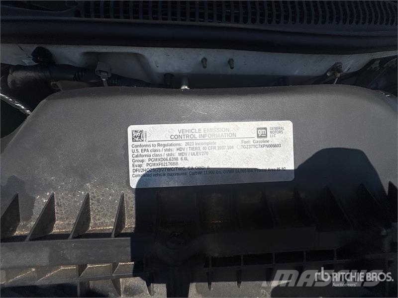 GMC Savana G3500 4x2 Refrigerated Truck Isotermos y frigoríficos