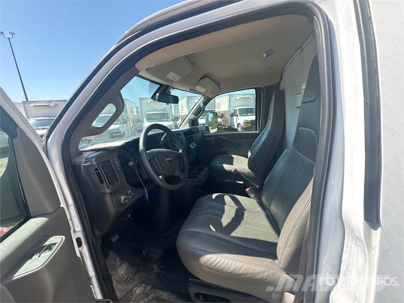 GMC Savana G3500 4x2 Refrigerated Truck Isotermos y frigoríficos