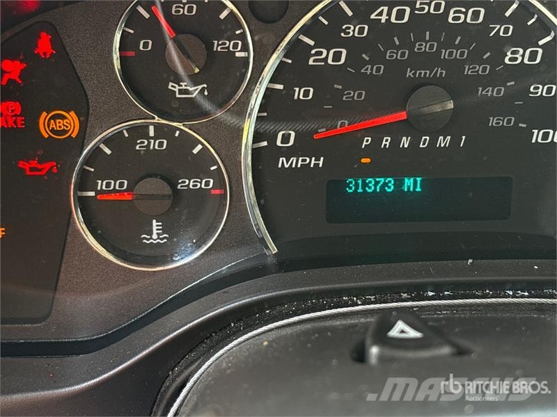 GMC Savana G3500 4x2 Refrigerated Truck Isotermos y frigoríficos