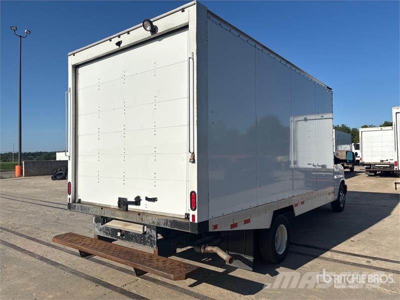 GMC Savana G3500 4x2 Refrigerated Truck Isotermos y frigoríficos