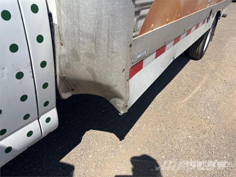 GMC Savana G3500 4x2 Refrigerated Truck Isotermos y frigoríficos