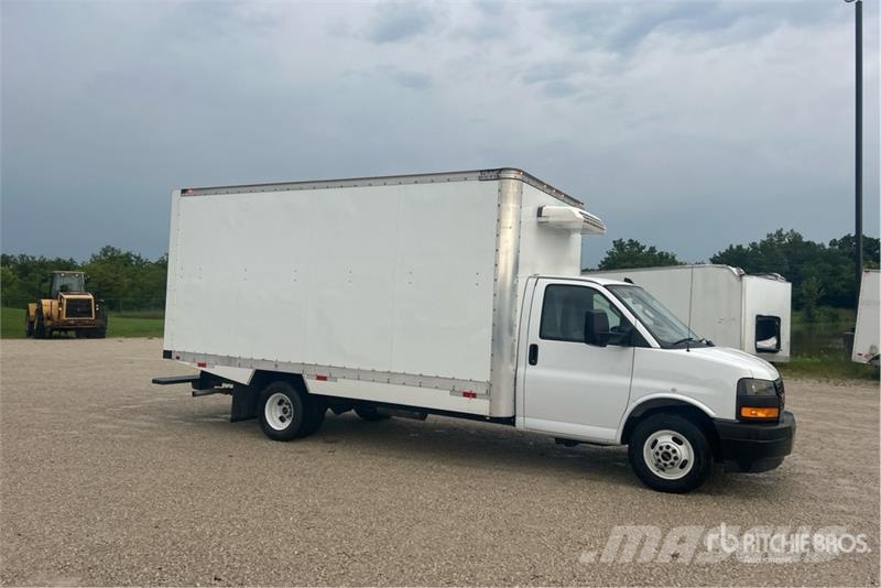 GMC Savana G3500 4x2 Refrigerated Truck Isotermos y frigoríficos