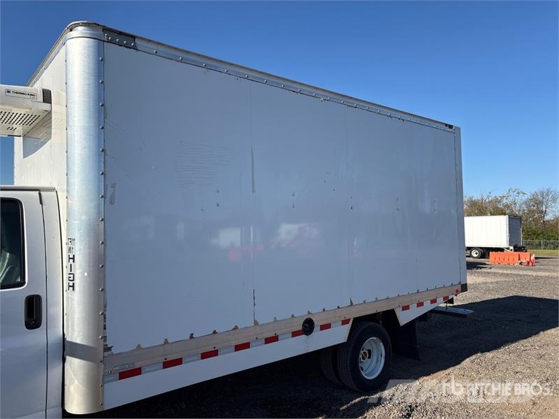 GMC Savana G3500 4x2 Refrigerated Truck Kamioni hladnjače